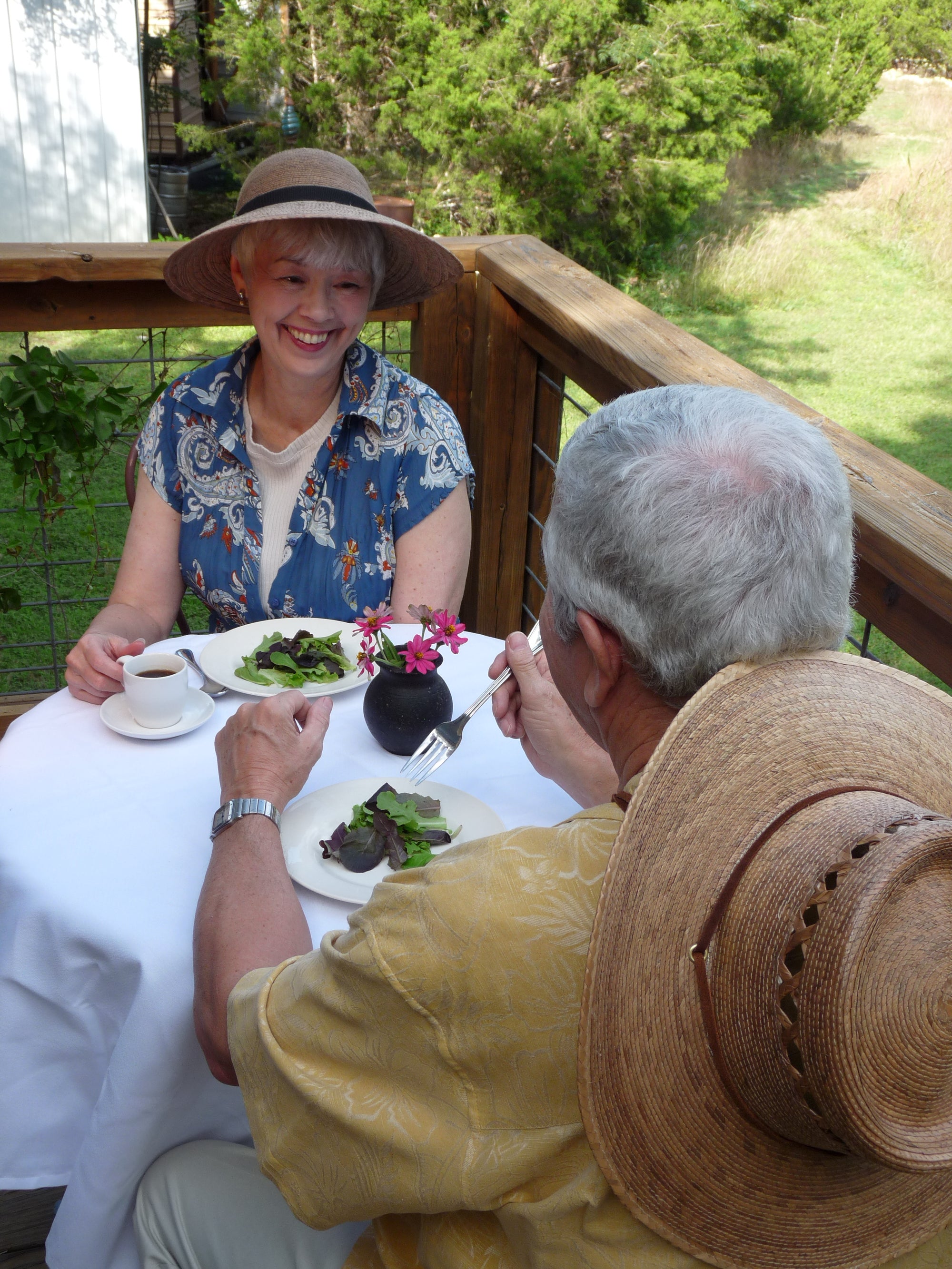 Laurel Extra Large Straw Hat