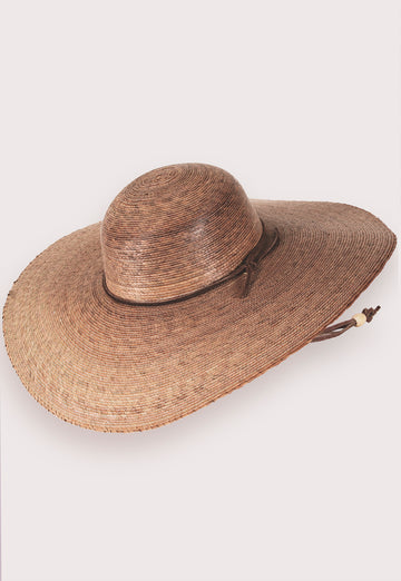 Elegant Ranch Straw Hat